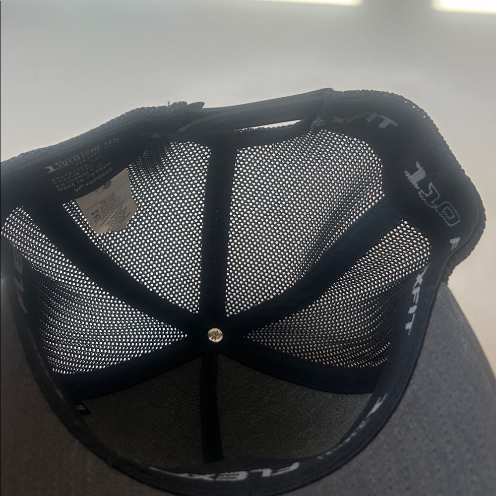 Travis Mathew Address Unknown Snapback Hat - Picture 6 of 8